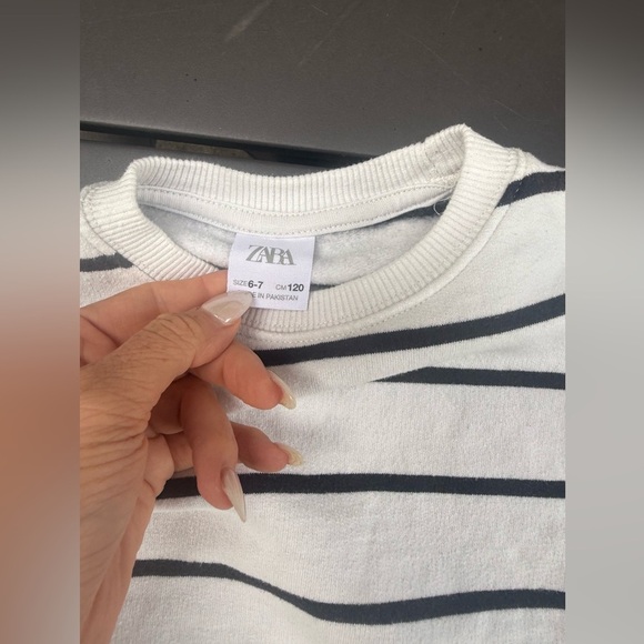 Zara Black and White Striped Top - Picture 2 of 2